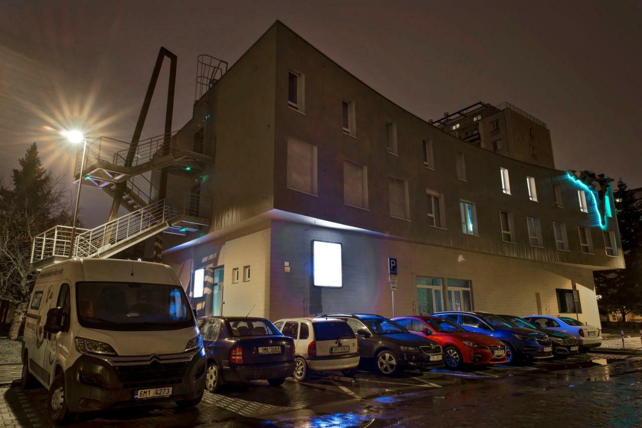 Smarthotel Nezvalova Archa Оломоуц Екстер'єр фото